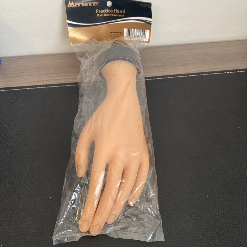New Marianna Hands-On Nail Manicure Practice Hand Item 14252
